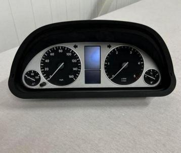 Compteur Mercedes-Benz B W245 W242 MPH no KM ! disponible aux enchères