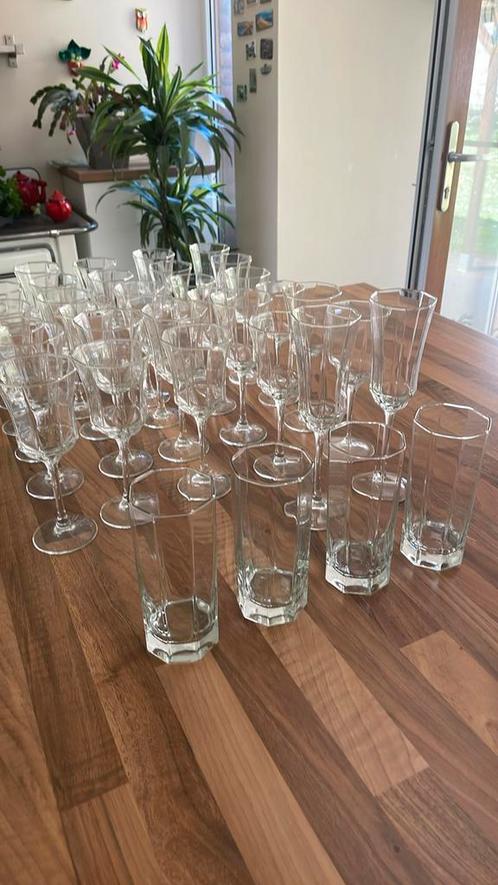 Verres octogonaux, Huis en Inrichting, Keuken | Servies, Zo goed als nieuw, Glas, Ophalen of Verzenden