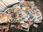 Timbres oblitérés du monde. A donner, Postzegels en Munten, Postzegels | Europa | Overig, Overige landen, Gestempeld