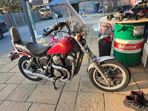 Honda shadow vt500c chopper € 1250 euro Oldtimer belastingvr, Motoren, Motoren | Harley-Davidson, Particulier, Chopper, Ophalen