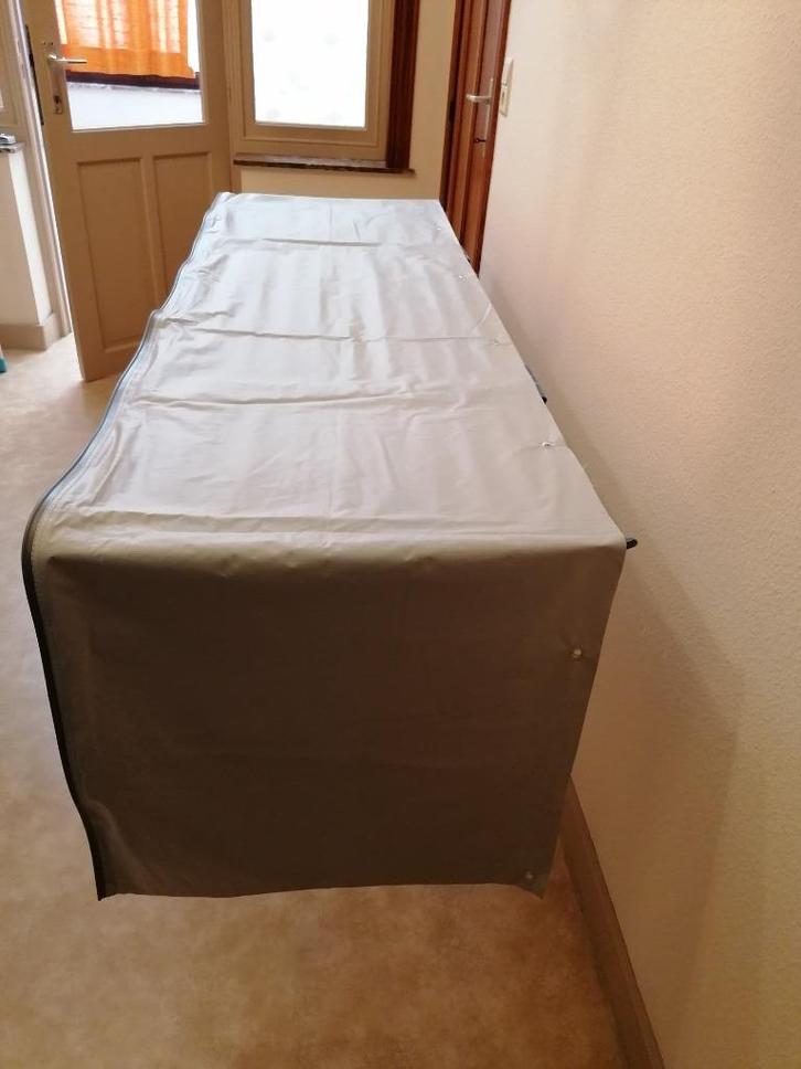 Dorpelrok voor caravans met wieldoppen., Caravans en Kamperen, Voortenten en Luifels, Zo goed als nieuw, Overige merken, Ophalen of Verzenden