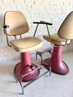 2x Fauteuil Chaise Coiffure Design 50’s 60’s +table gratuite, Ophalen