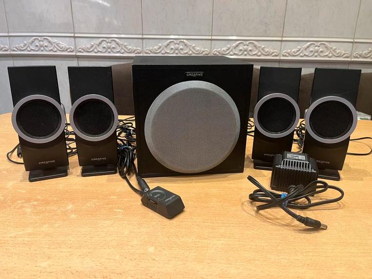 Creative Inspire M2600 – système complet 4.1, Informatique & Logiciels, Enceintes Pc, Comme neuf, Canal audio 4.1, Enlèvement ou Envoi