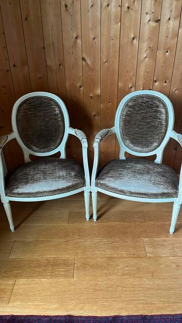 2 chaises Louis XVI anciennes, Enlèvement