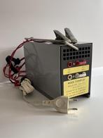 Batterijlader 12V  - 6V, Ophalen, Zo goed als nieuw