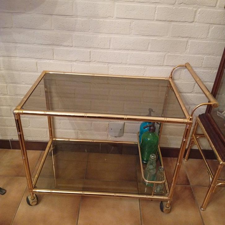 Chariot à boissons Vintage Hollywood Regency en métal doré, Maison & Meubles, Tables | Dessertes, Utilisé, Rectangulaire, Verre