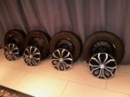 Winterbanden Hancook 215 / 70 R16 M+S en sneeuwvlok, Auto-onderdelen, Banden en Velgen, Ophalen, 16 inch, Banden en Velgen, Winterbanden