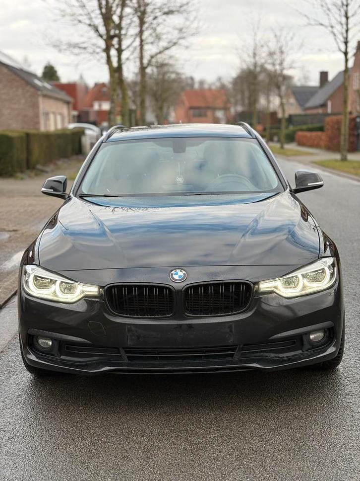 Bmw 318D 2017 Facelift euro6B Full option Perfecte staat, Auto's, BMW, Particulier, 3 Reeks, Diesel, Euro 6, Break, 5 deurs, Handgeschakeld