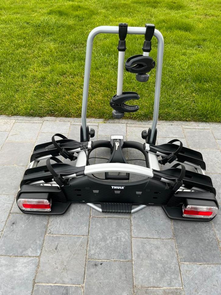 Thule Euroway 921 ook voor elektrische fiets., Auto diversen, Fietsendragers, Zo goed als nieuw, Trekhaakdrager, 2 fietsen, Brede banden