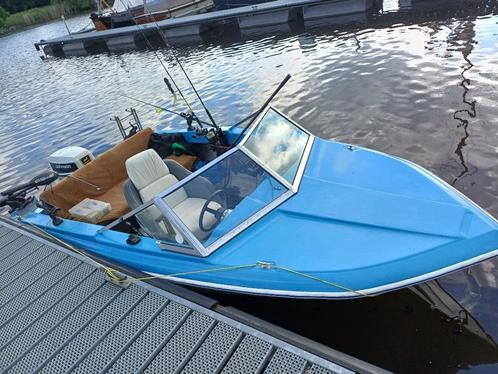 Glastron visboot / plezierboot, Watersport en Boten, Vis- en Consoleboten, Gebruikt, 30 tot 50 pk, 3 tot 6 meter, Benzine, Buitenboordmotor