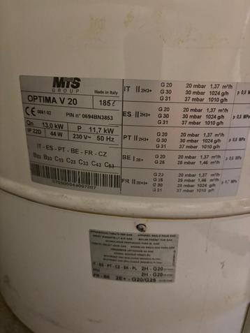 Gasboiler Ariston / een degelijk bod mag altijd! beschikbaar voor biedingen