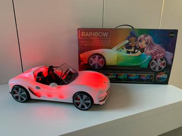 Rainbow High color change auto beschikbaar voor biedingen