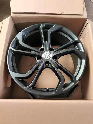 Originele 19 inch VW Reifnitz velgen beschikbaar voor biedingen