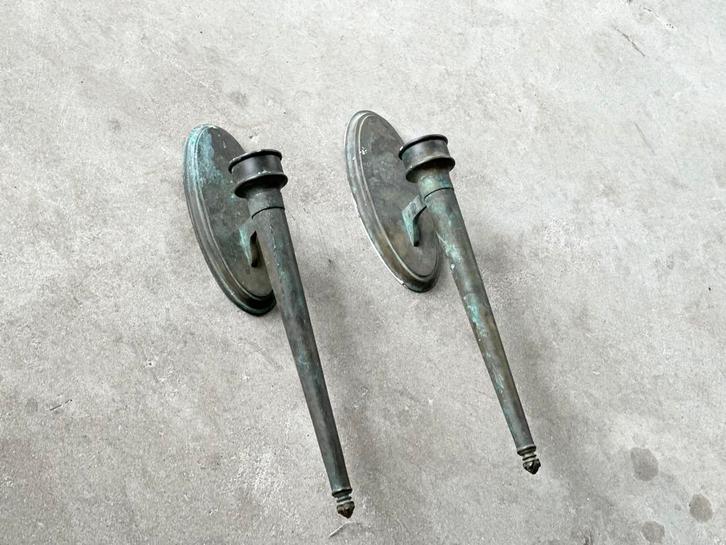 Twee antieke messing muurkandelaars, ca 1900, Huis en Inrichting, Woonaccessoires | Kandelaars en Kaarsen, Kandelaar, Metaal, Ophalen