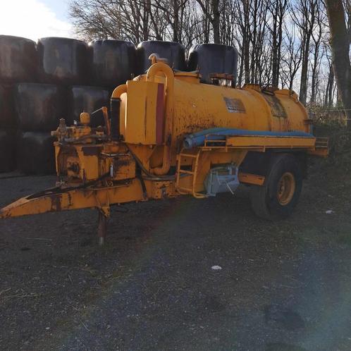 tonneau hydro cureuse, Zakelijke goederen, Landbouw | Werktuigen, Ophalen