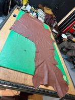 Kaneel bruin leer lap 1.2-1.3 mm dikte soepel, Hobby en Vrije tijd, Ophalen of Verzenden, Bruin