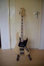 Harley Benton pro series basgitaar, Muziek en Instrumenten, Snaarinstrumenten | Gitaren | Bas, Ophalen of Verzenden, Zo goed als nieuw