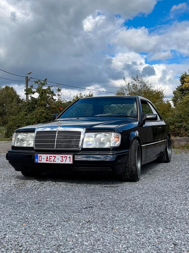 Mercedes CE300, Auto's, Mercedes-Benz, Particulier, 300-Serie, Benzine, Automaat, Leder, Ophalen