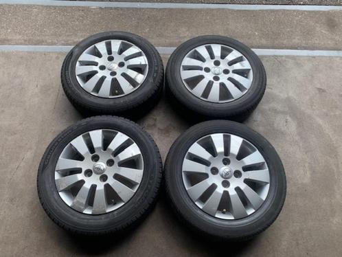 ORIGINELE AYGO C1 107 VELGEN + 2X NIEUWE BANDEN 155 65 R14, Auto-onderdelen, Elektronica en Kabels, Citroën, Peugeot, Toyota, Kia