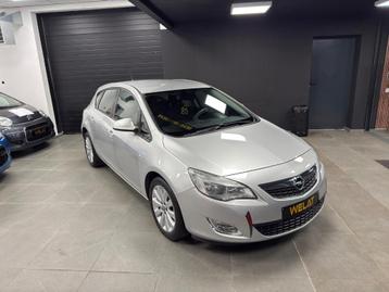 OPEL ASTRA TURBO 1.4 LITER BENZINE/2012/TOP STAAT     beschikbaar voor biedingen