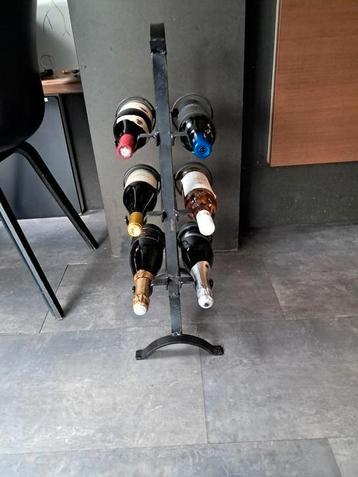 Smeedijzeren wijnrek/wijnrek op standaard (6 stuks) beschikbaar voor biedingen