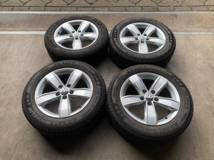 VW T-ROC GOLF CADDY CORVARA VELGEN + WINTERBANDEN 205 60 R16, Auto diversen, Autogereedschap, Zo goed als nieuw, Ophalen of Verzenden