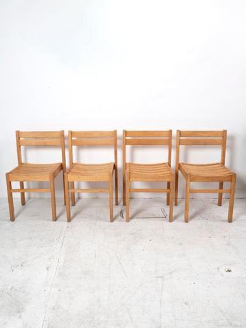 chaises en bois