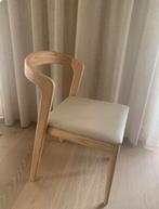 4x designer stoel Furnified, Ophalen, Zo goed als nieuw, Hout, Vier