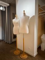 Etalagepoppen te koop, Ophalen