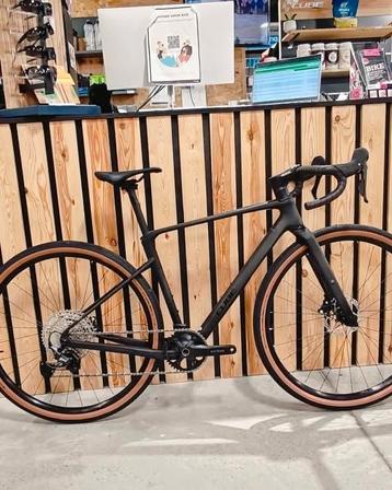 Gravel cube nuroad one carbone 2025  beschikbaar voor biedingen