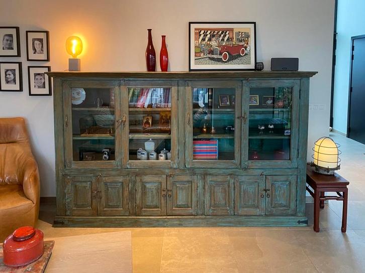 Authentieke massieve oude Indische vitrinekast – 1 stuk, Huis en Inrichting, Kasten | Vitrinekasten, Gebruikt, Ophalen