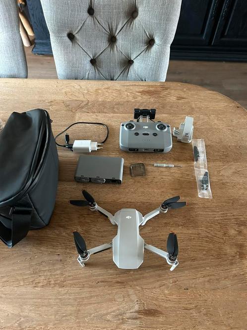 DJI Mini 2 Fly More Combo, Audio, Tv en Foto, Drones, Zo goed als nieuw, Drone met camera, Ophalen