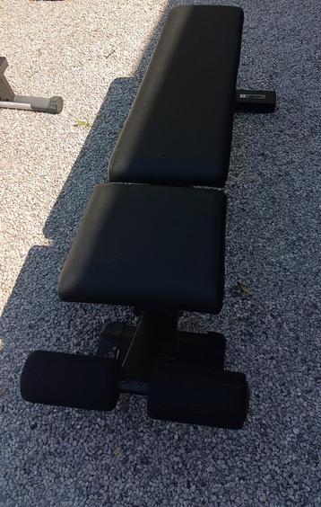 Bench press, Enlèvement, Comme neuf