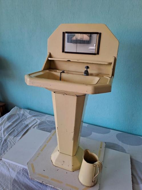 Antieke speelgoed lavabo in ijzer., Antiek en Kunst, Antiek | Speelgoed, Ophalen