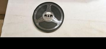 Oude 16mm film, thema: documentaire, met rol  beschikbaar voor biedingen