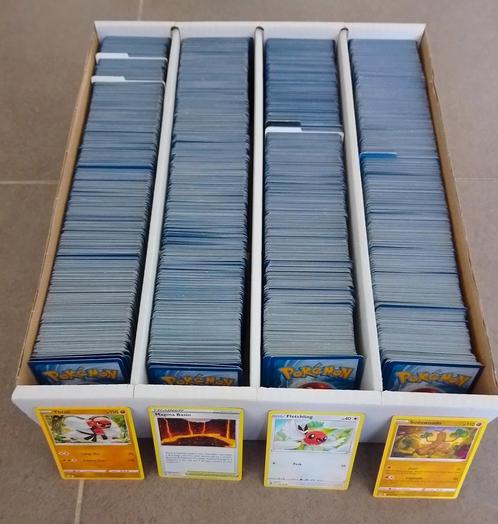 GEZOCHT: Bulk Pokémon kaarten en verzamelingen, Hobby en Vrije tijd, Verzamelkaartspellen | Pokémon, Zo goed als nieuw, Ophalen of Verzenden
