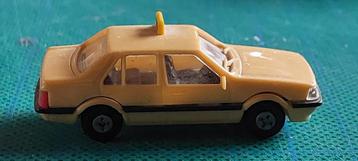H0LK 1204 MAZDA 626 TAXI 1/87, Envoi, Comme neuf, Voiture, Autres marques