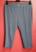 M151. Pantalon vert bouteille pour dame de taille 48, Kleding | Dames, Broeken en Pantalons, Mayerline, Maat 46/48 (XL) of groter