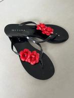 Teenslippers, Slippers, Zwart, Ophalen of Verzenden, Gedragen