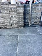 GRATİS TERASTEGELS 750-800 STUK, Doe-het-zelf en Bouw, Tegels, Ophalen, Gebruikt