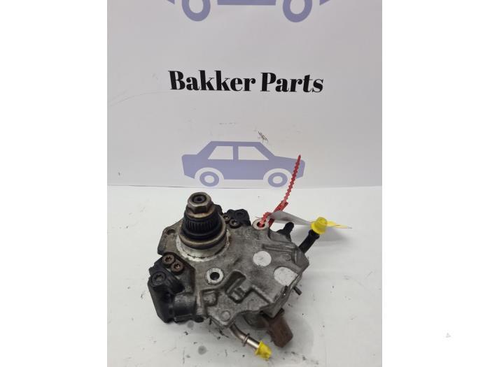 Pompe diesel d'un Mercedes CLA, Autos : Pièces & Accessoires, Systèmes à carburant, Mercedes-Benz, Utilisé, 3 mois de garantie