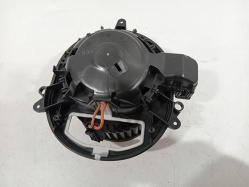 KACHEL VENTILATORMOTOR BMW 3 serie Touring (F31) (T921557), Auto-onderdelen, Airco en Verwarming, BMW, Gebruikt