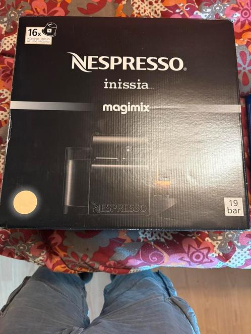 Nespresso inissia megimix nieuw, Elektronische apparatuur, Koffiezetapparaten, Nieuw, Koffiepads en cups, Espresso apparaat, 2 tot 4 kopjes