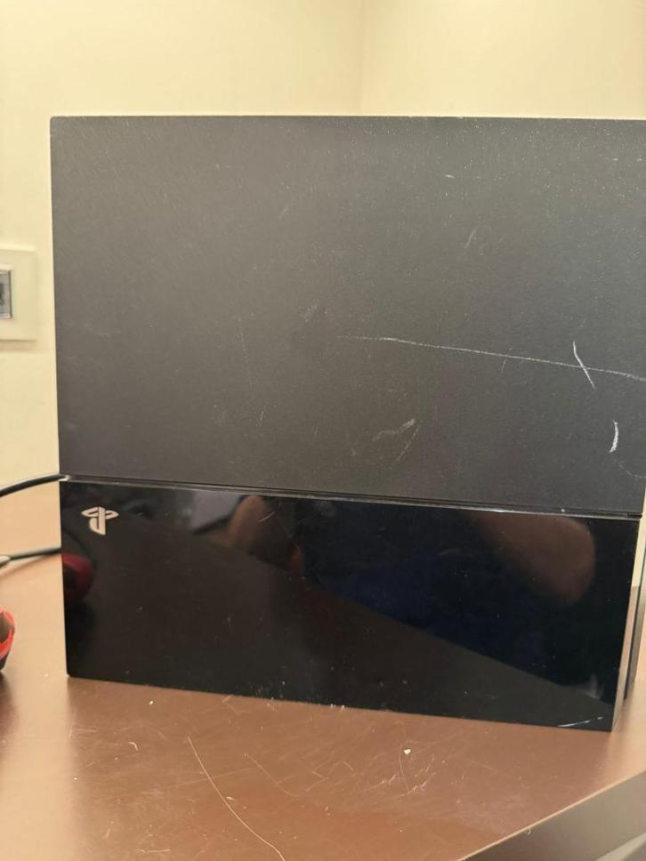 Sony Playstation 4  PS4 CUH-1116A black met controler, Games en Spelcomputers, Games | Sony PlayStation 4, Gebruikt, Overige genres