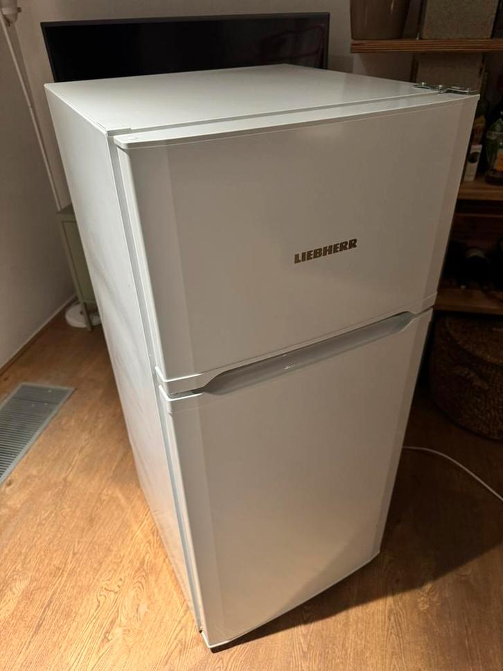 LIEBHERR koelvriescombinatie, Electroménager, Réfrigérateurs & Frigos, Comme neuf, Avec compartiment congélateur, 150 à 200 litres