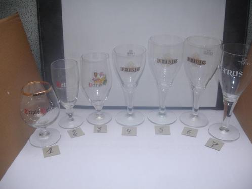 Bierglazen Petrus, 8 verschillende, € 1,00 per stuk., Verzamelen, Biermerken, Zo goed als nieuw, Glas of Glazen, Overige merken