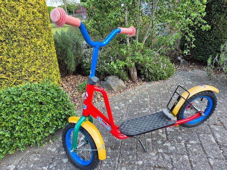 Kinderscooter (12 inches-voet+rem) Opblaasbare banden, Kinderen en Baby's, Speelgoed | Buiten | Skelters, Zo goed als nieuw, Overige merken