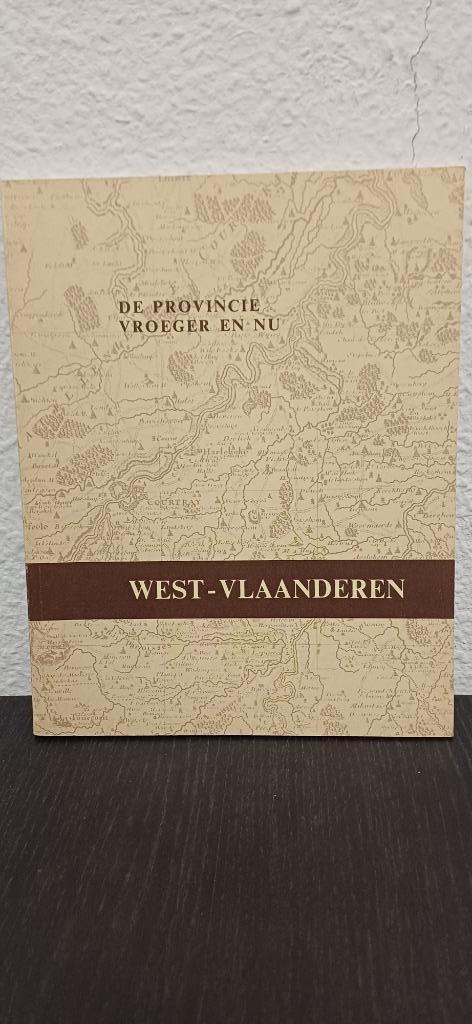 boek West-Vlaanderen, Boeken, Geschiedenis | Stad en Regio, Zo goed als nieuw, Ophalen of Verzenden