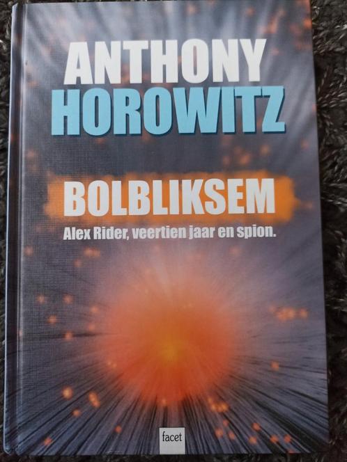 Anthony Horowitz - Bolbliksem, Boeken, Kinderboeken | Jeugd | 13 jaar en ouder, Gelezen, Fictie, Ophalen of Verzenden