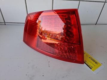 Feu arrière gauche d'un Audi A8, Enlèvement ou Envoi, 3 mois de garantie, Utilisé, Audi